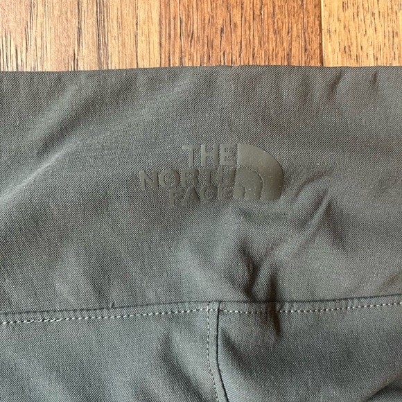 The North Face Green‎ Jogger Legging Pant Women’s Sz XL Running Hiking Outdoor - Picture 7 of 10